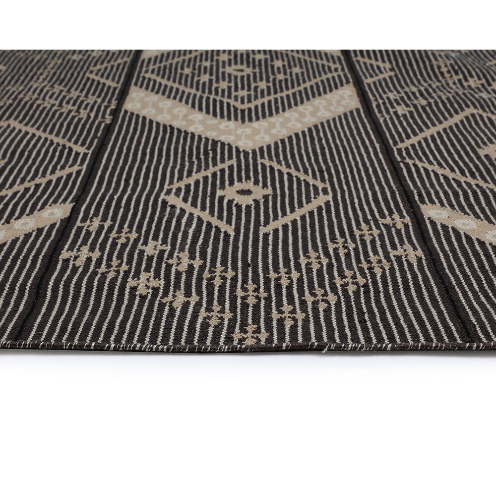Asana Hand - Woven Rug - Charcoal / Beige - 8'' X 10'' | Sunpan | Home Elegance USA