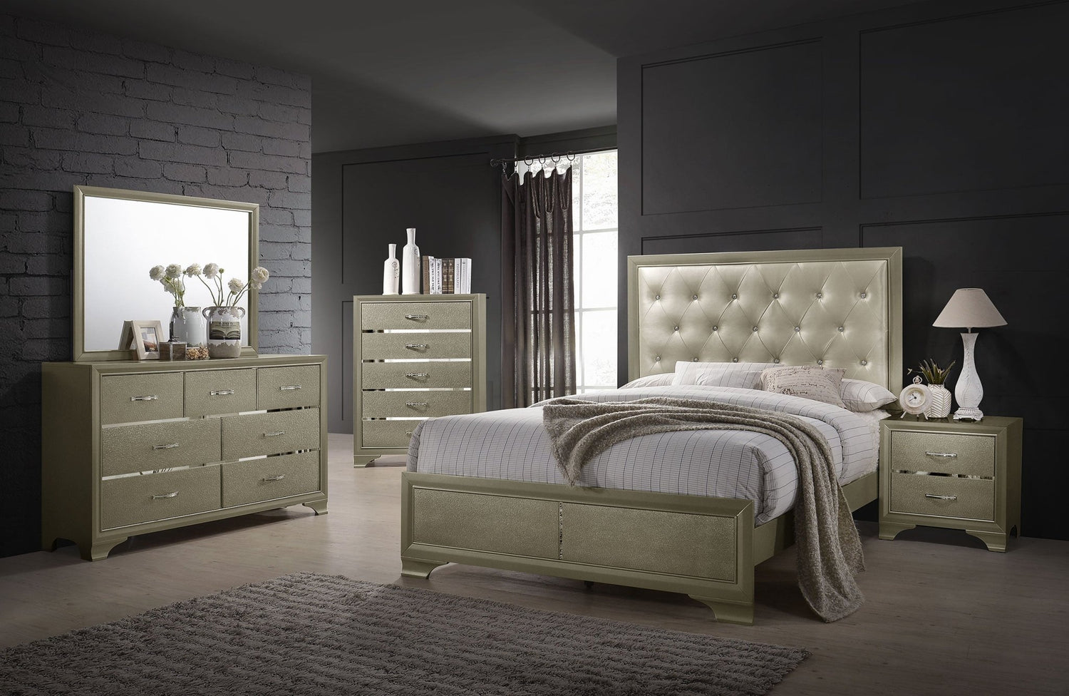 Beaumont 7 - drawer Dresser with Mirror Champagne | Coaster | Home Elegance USA