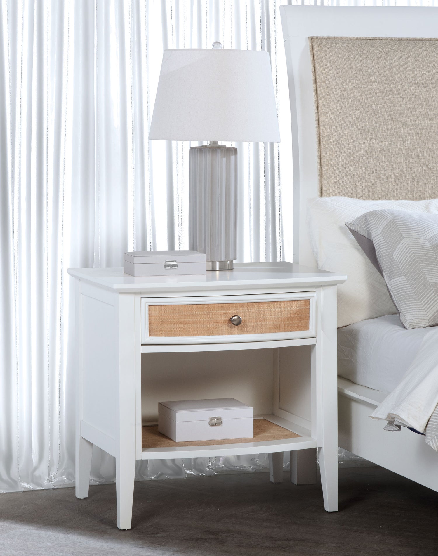 Bexhill 1-drawer Nightstand Bedside Table White - Home Elegance USA