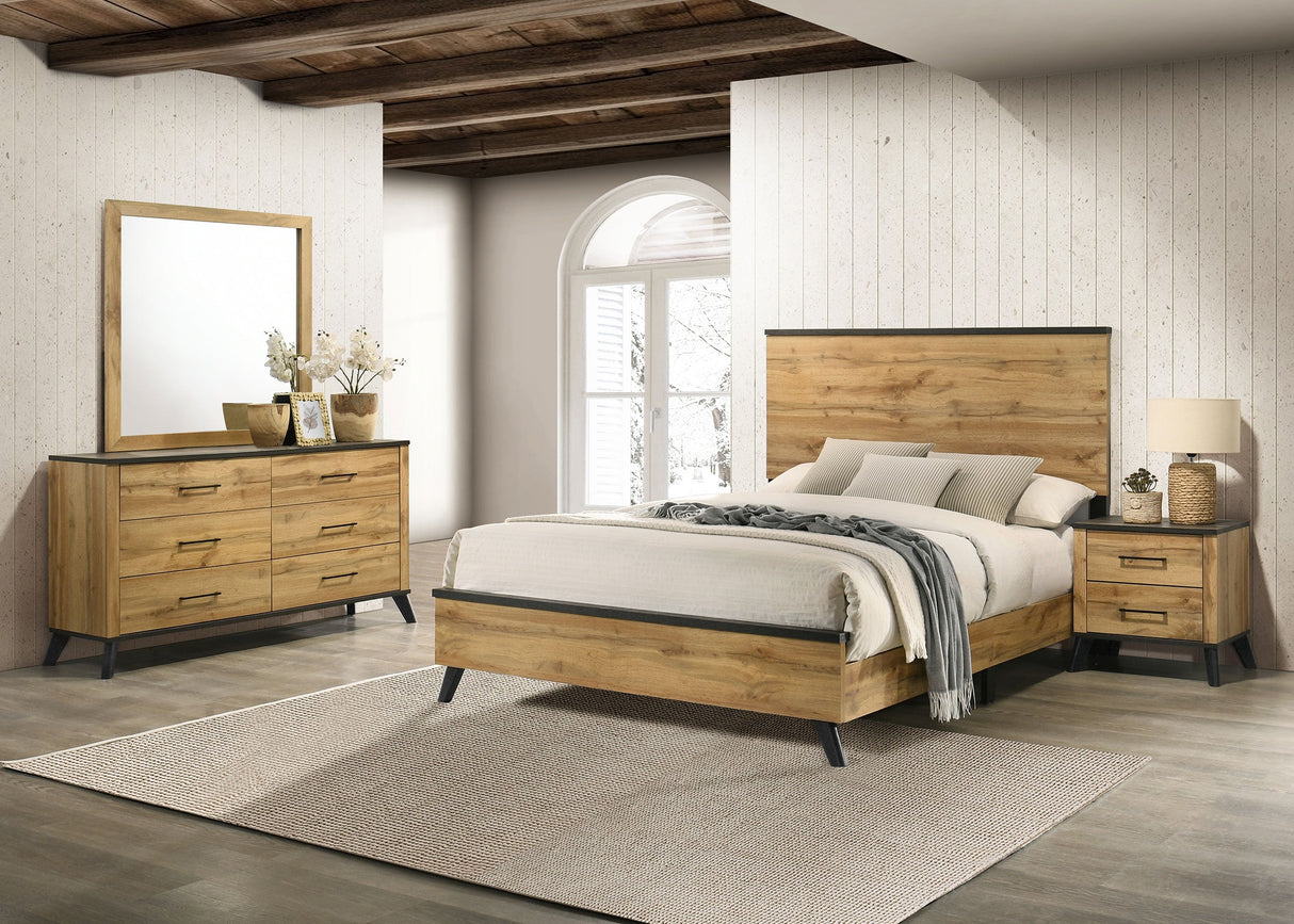 Juego de dormitorio Kaywood Eastern King de 4 piezas, pino natural