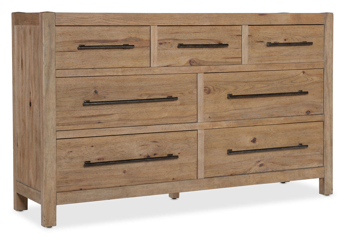 Vineyard Row Seven-Drawer Dresser - Light Brown by Hooker Furniture - View 1
