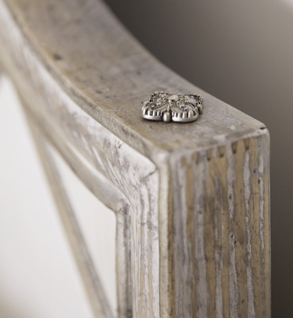Sanctuary Diamont King Panel Bed by Hooker Furniture in Oak Veneers & Silver Fretwork