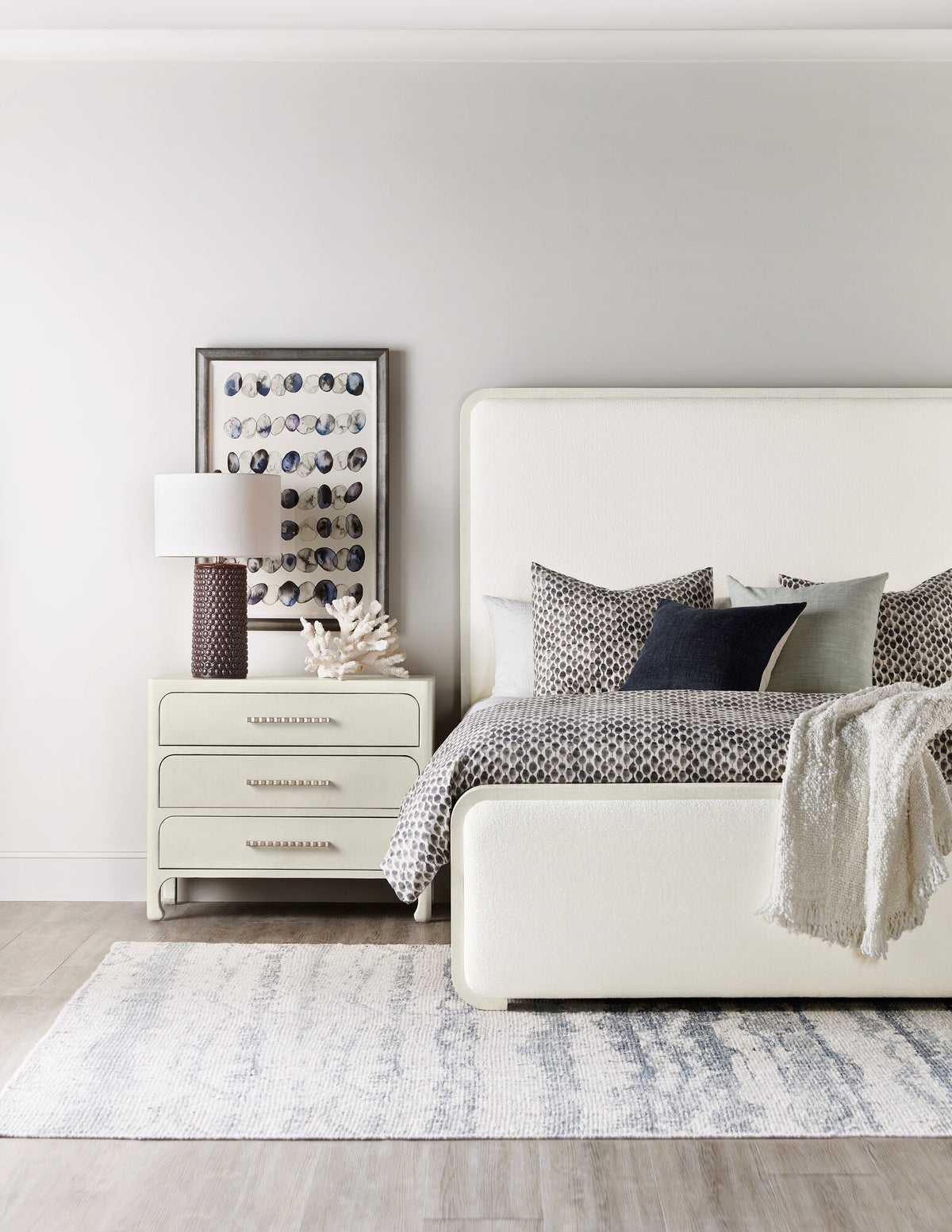 Serenity Ashore California King Upholstered Panel Bed - White | Hooker Furniture