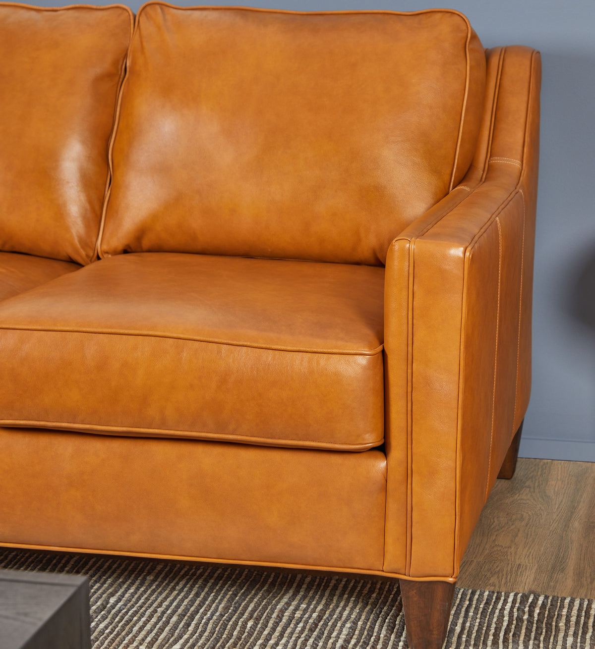Finley Leather Sofa | Flexsteel