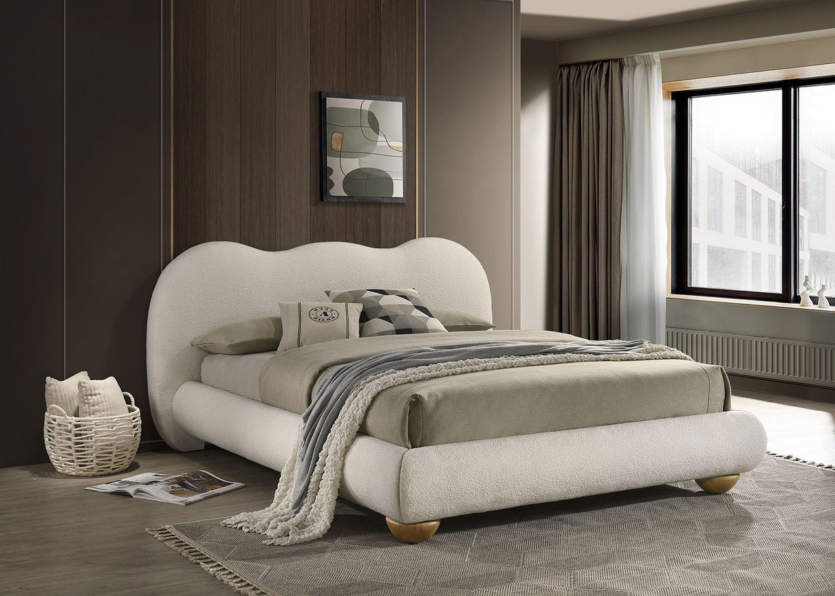 White And Natural Oak Color 1pc Queen Size Bed Boucle Upholstered Round Bun Wood Feet Bedroom Furniture