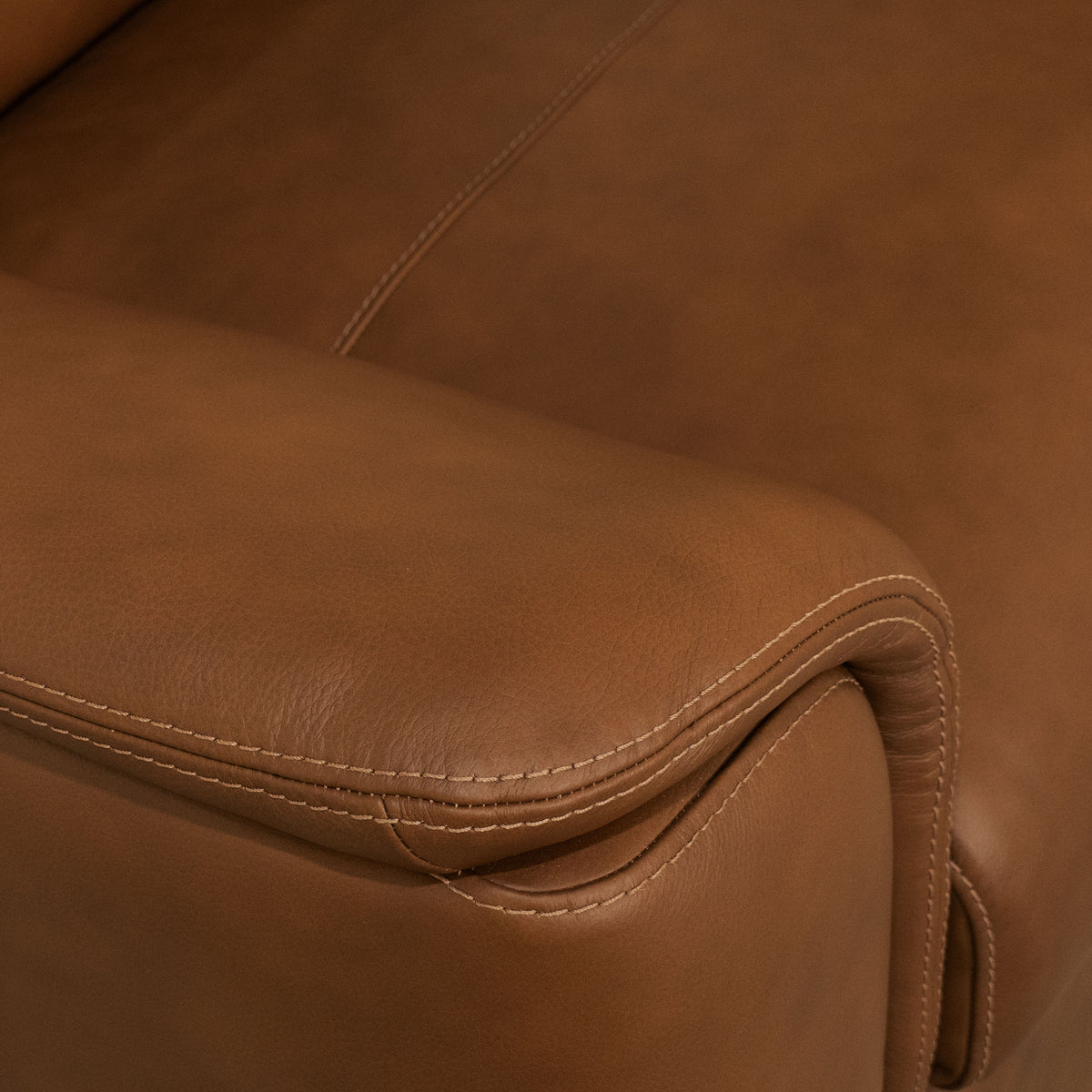 Henry Chair - Caramel | Flexsteel