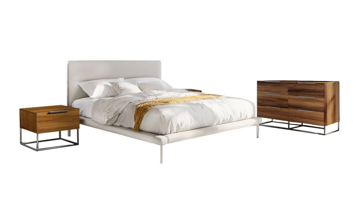 Eastern King Bergeron + Lorenzo - Contemporary Cream Fabric + Light Oak 4-Piece Bedroom Set