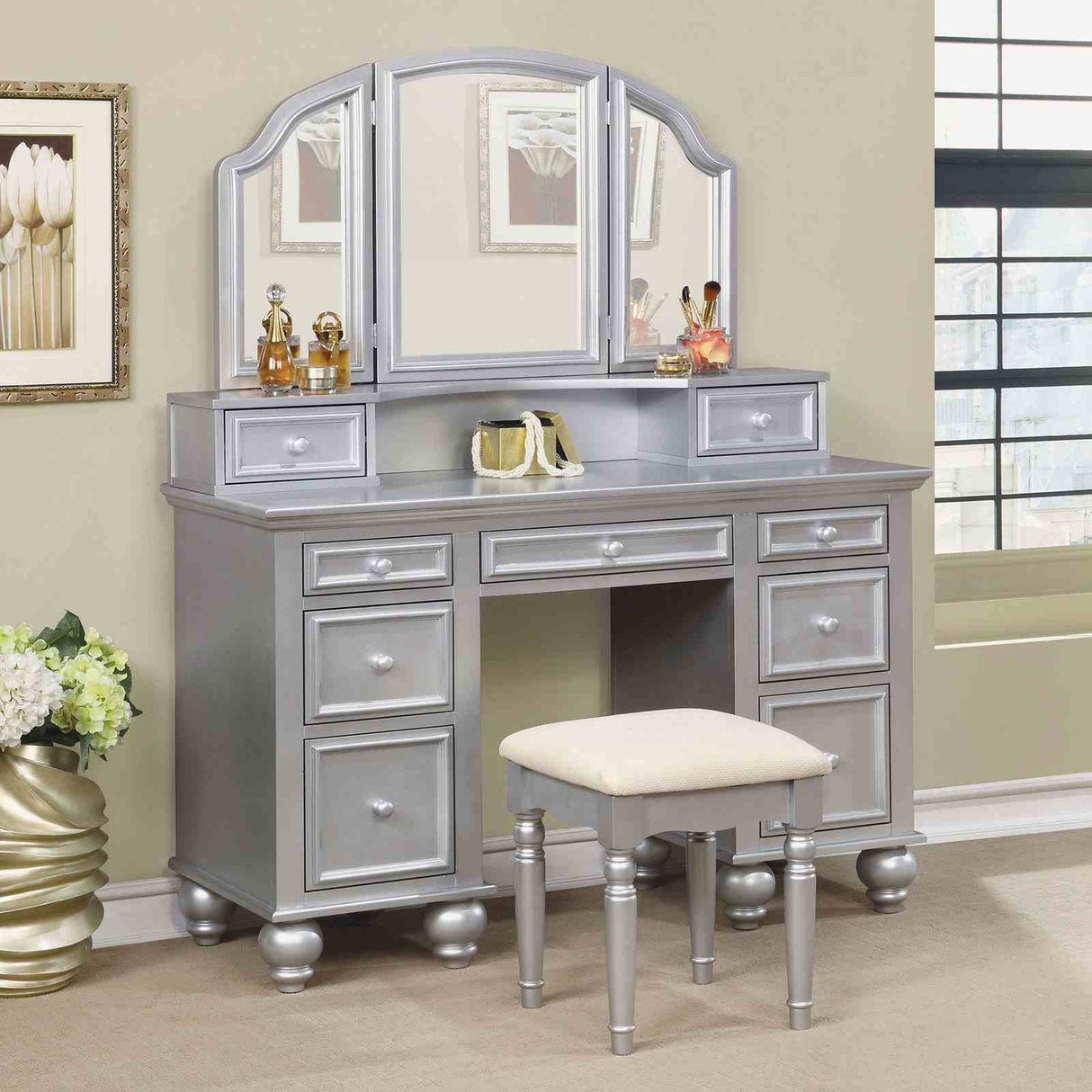 Transitional Style 1pc Vanity w/ Stool Set Knob Handles Storage Drawers 3-Sidded Mirror Silver Finish Bedroom Furniture