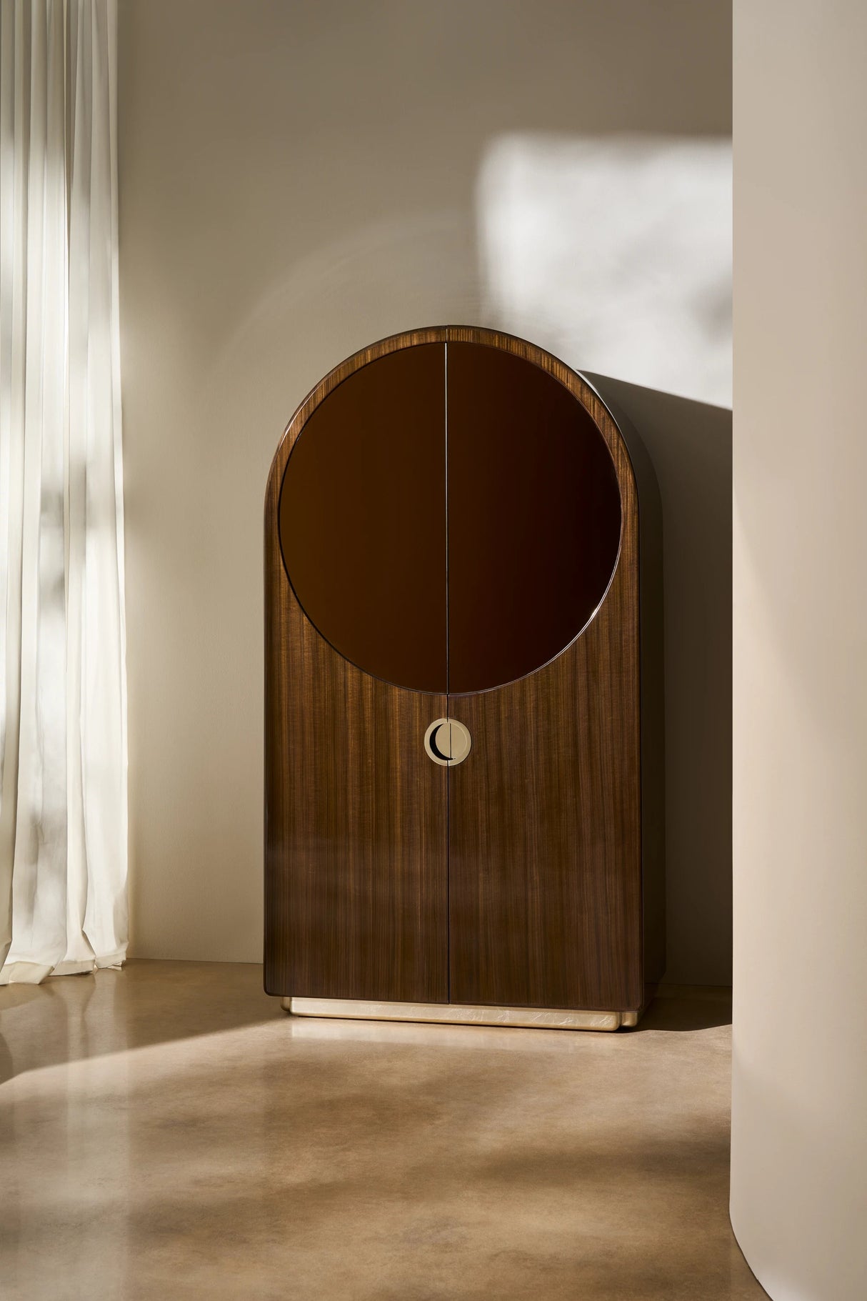 Gelee Armoire Apatite & Caramello High-Gloss | Caracole Classic