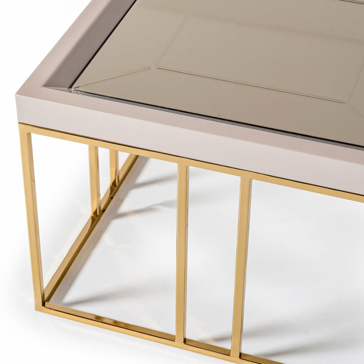 Carmela Cocktail Table | Aico | Home Elegance USA