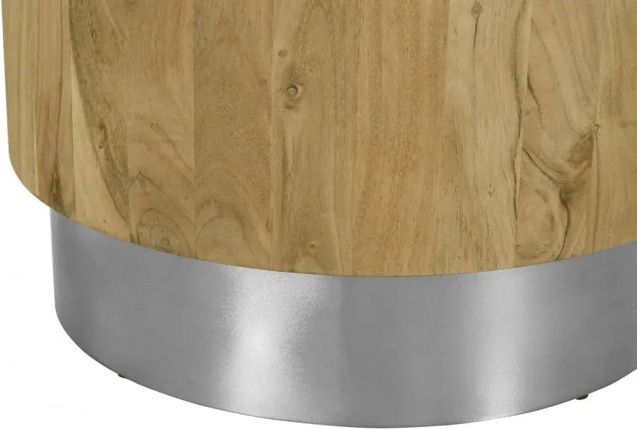 Acacia End Table In Gold - 247 - Et | Meridian | Home Elegance USA
