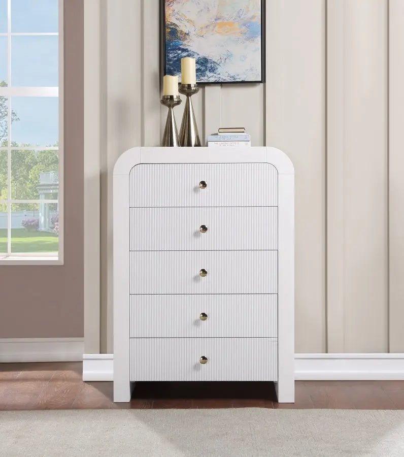 Artisto Chest In White - 888White - Ch | Meridian | Home Elegance USA