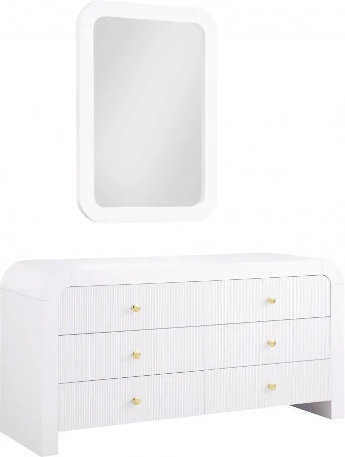 Artisto Dresser In White - 888White - D | Meridian | Home Elegance USA