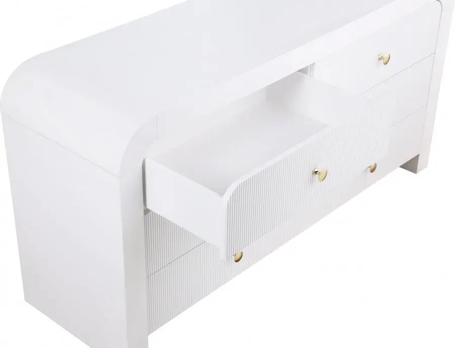 Artisto Dresser In White - 888White - D | Meridian | Home Elegance USA