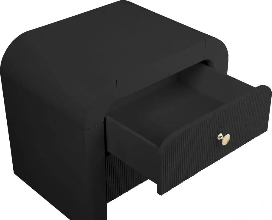 Artisto Nightstand In Black - 888Black - Ns | Meridian | Home Elegance USA