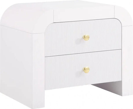 Artisto Nightstand In White - 888White - Ns | Meridian | Home Elegance USA