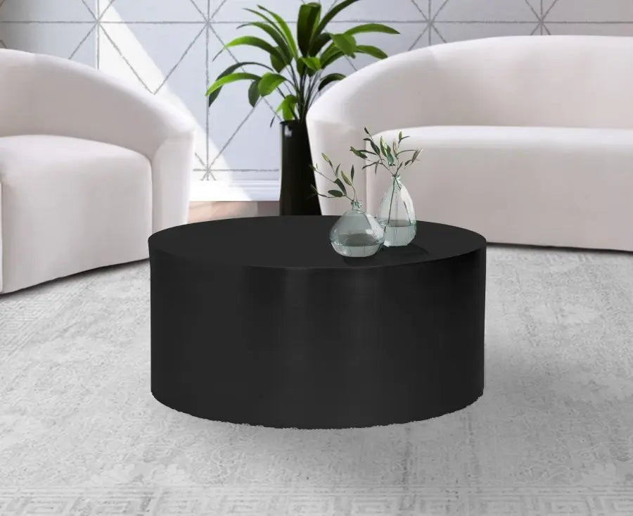 Cylinder Coffee Table In Matte Black - 295 - Ct | Meridian | Home Elegance USA