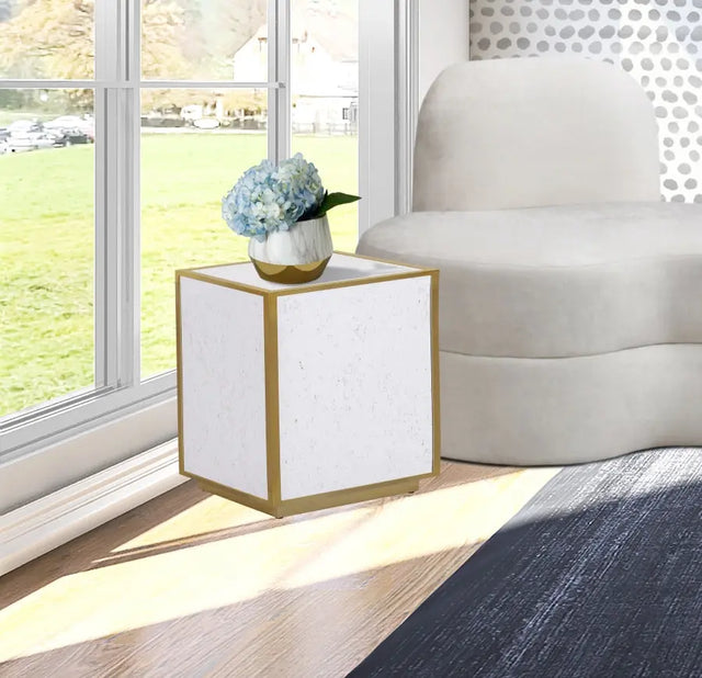 Meridian Furniture - Glitz End Table In Gold - 242-Et