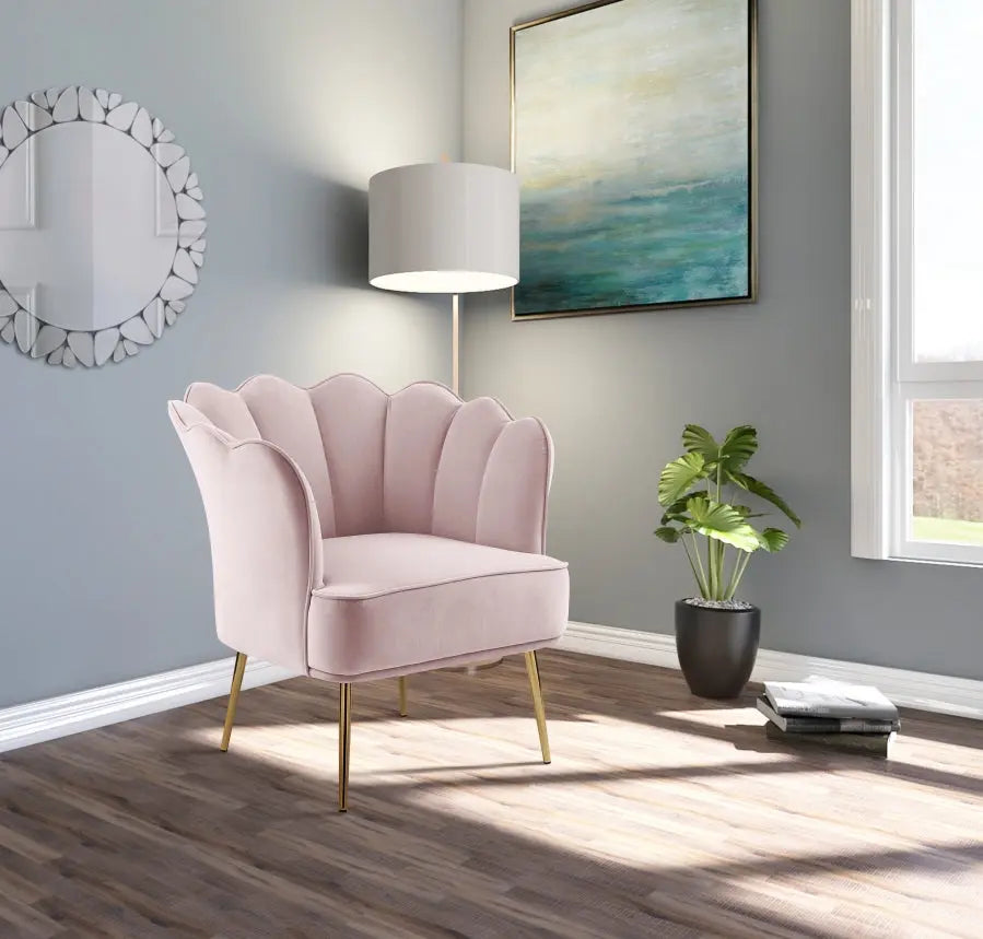 Meridian Furniture - Jester Velvet Accent Chair In Pink - 516Pink