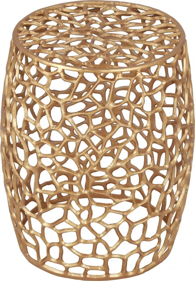 Meridian Furniture - Priya End Table In Gold - 224Gold-E