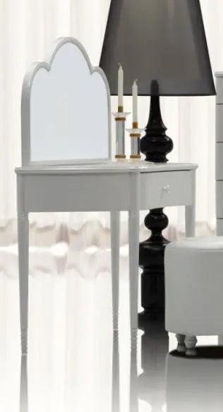 Vig Furniture - Whelk Modern White Vanity Table - Cl-Sle-Whelk-Vanity