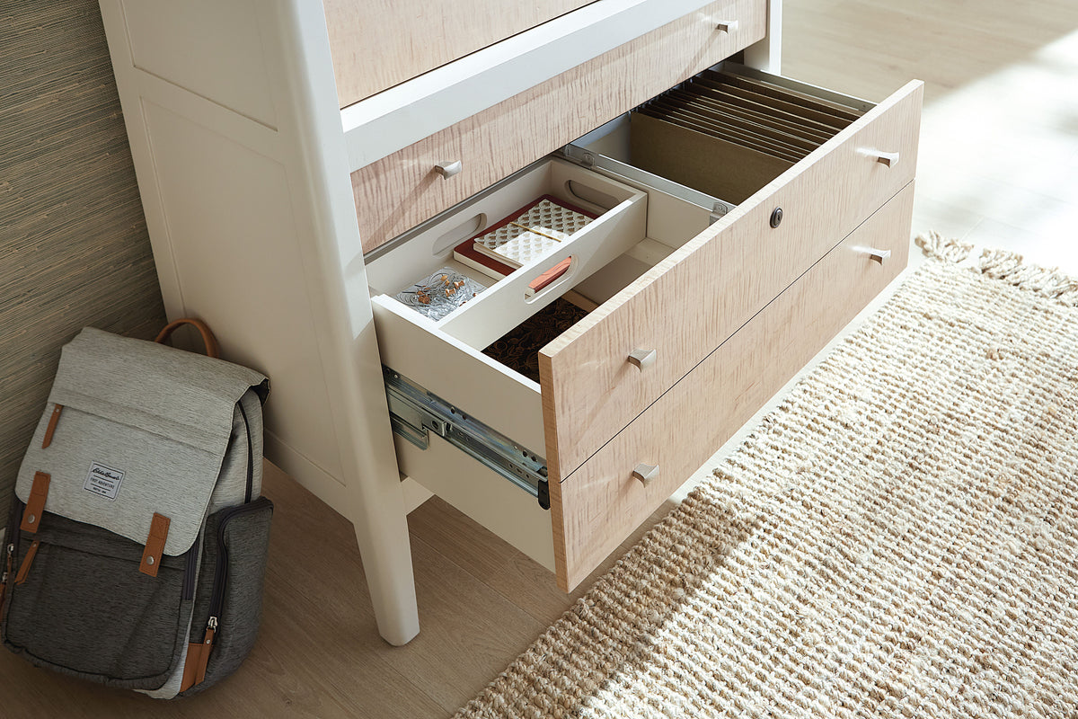 Hera Hub - White / Gray by Hooker Furniture - View 4