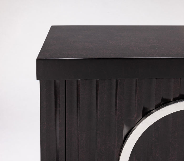 Artmax 4433-S Cabinet – Silverleaf Accent and Oversized Door Pull Detail