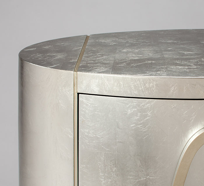 Artmax 4505-S Cabinet – Oversize Door Pull and Silverleaf Finish Detail