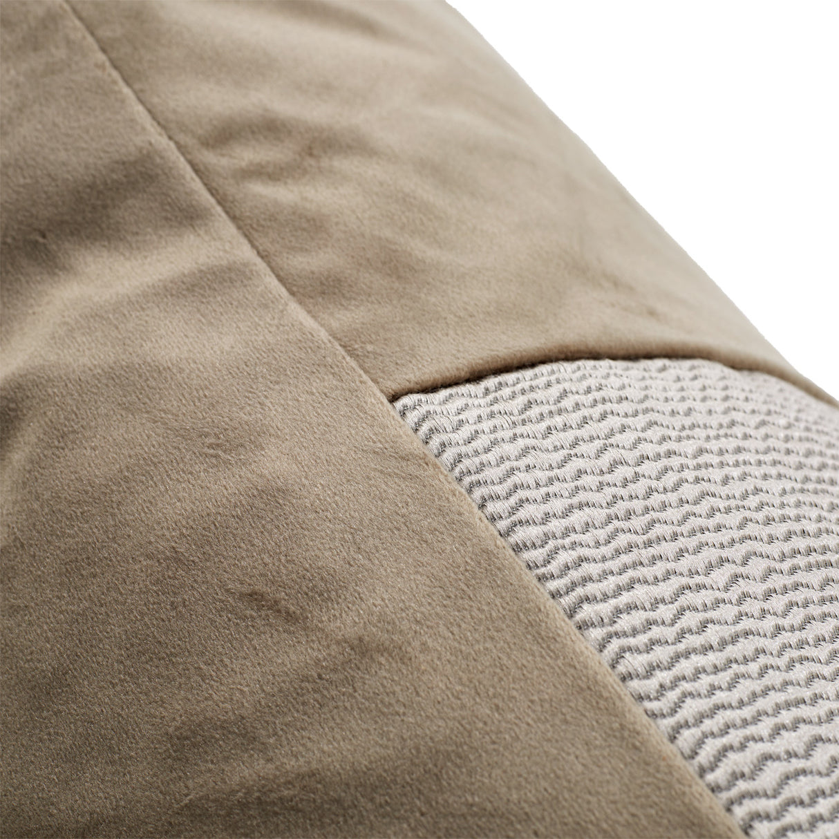 Set Aubrey Comforter Set Patina - Aico Furniture - Home Elegance USA