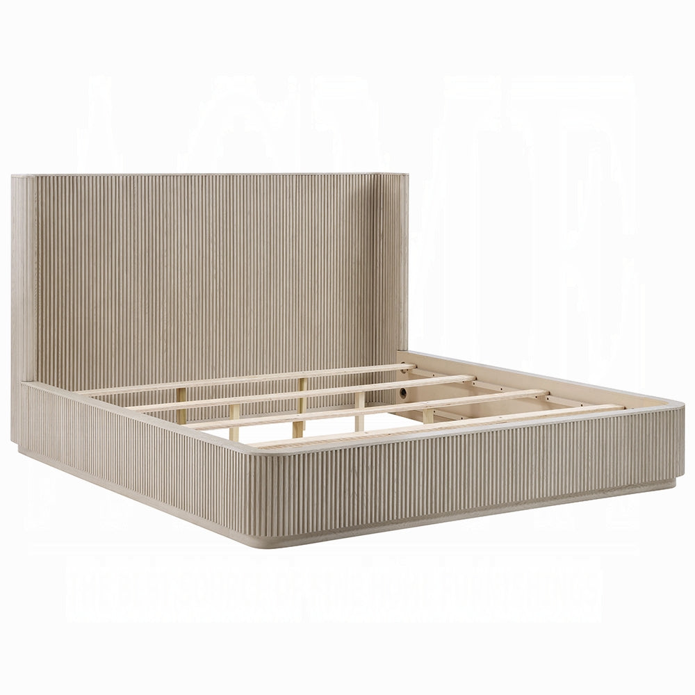 Leanna Queen Bed Light Oak Wood with Elegant Rounded Design - Acme Furniture - Home Elegance USA