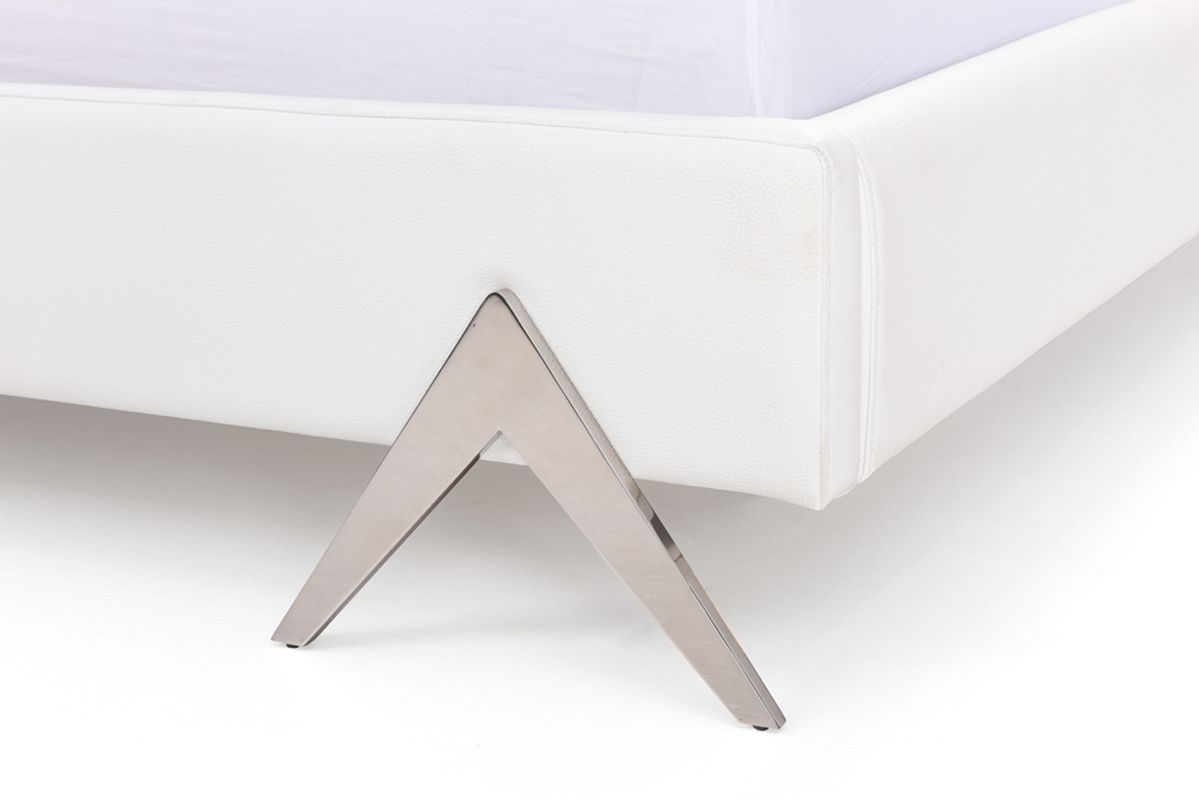 Queen Candid Modern White Bedroom Set