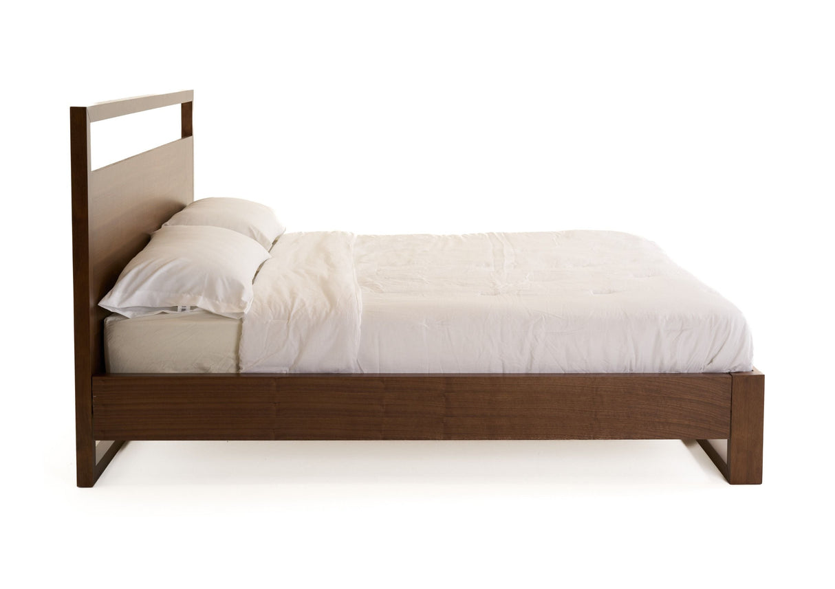Nova Domus Berlin Modern Walnut Bed Vgmabr-92 - Home Elegance USA