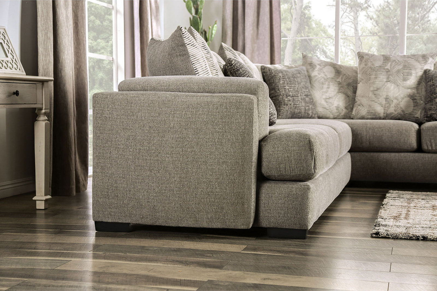 Angelia - Sectional - Light Gray | Home Elegance USA