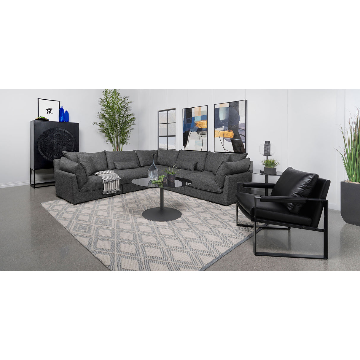 Tomasina Black 5-Piece Modular Sectional Sofa