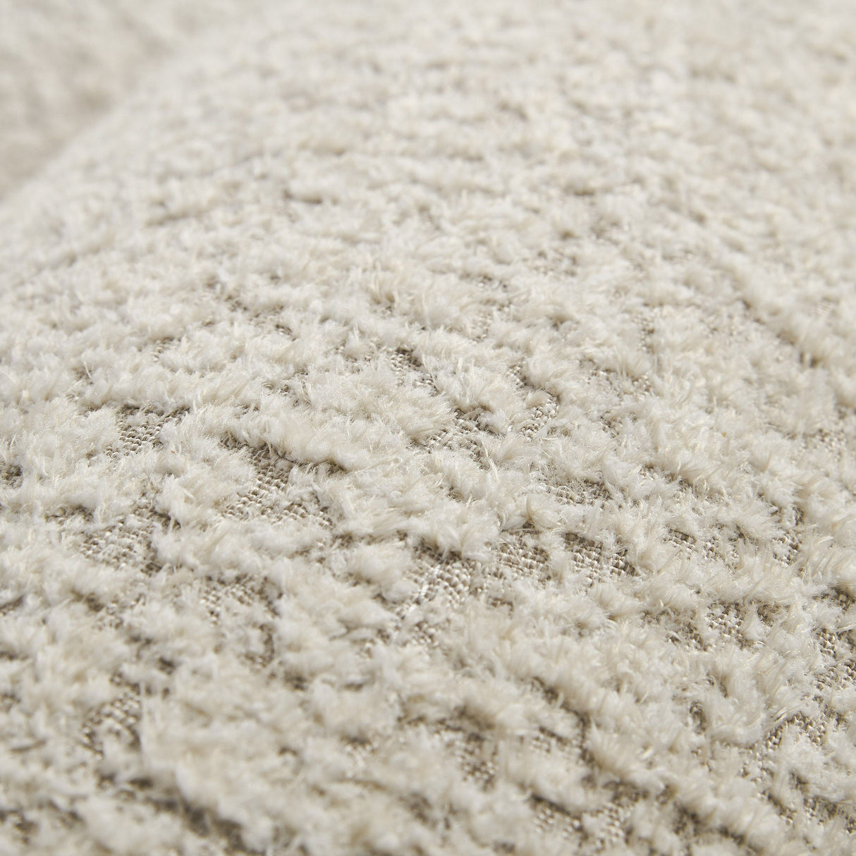 Delvan Contemporary Beige Fabric Right Facing Chaise Sectional Sofa | VIG Furniture | Seats Up to 5