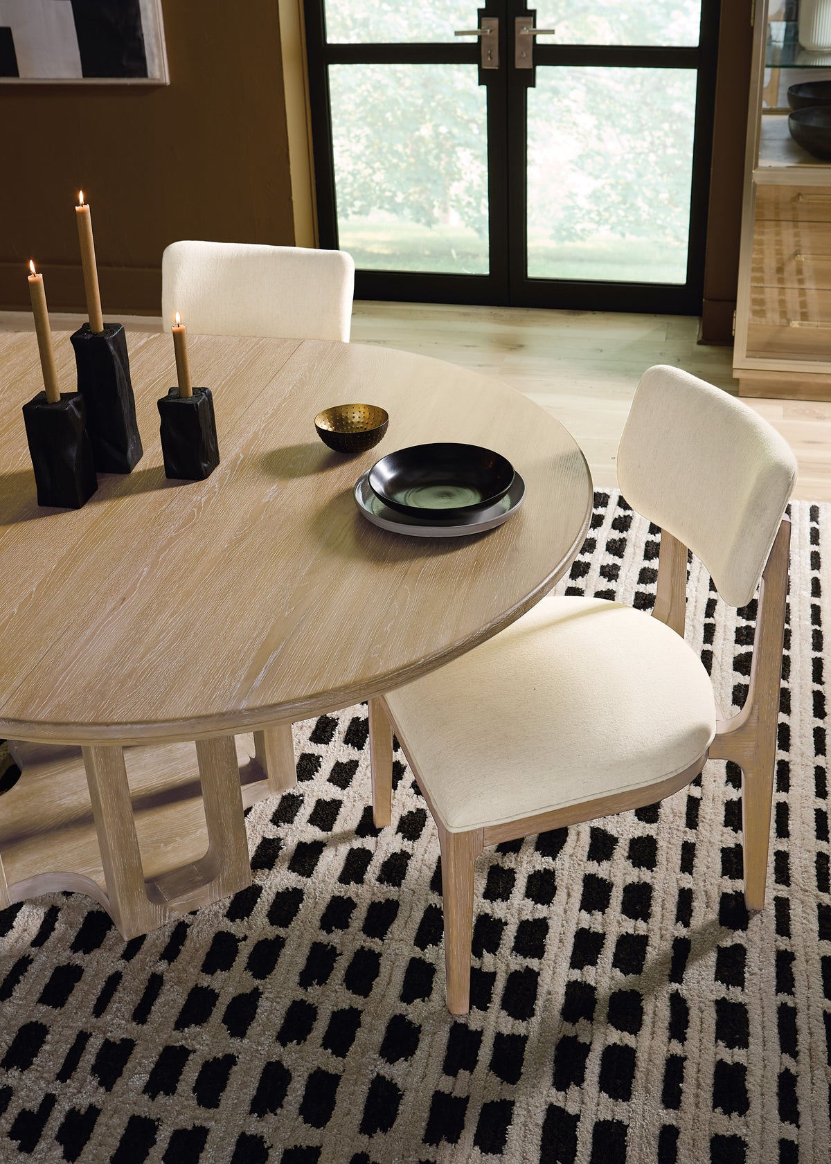 Banyon Bay Round Dining Table With One 18" Leaf - Light Brown by Hooker Furniture - View 3