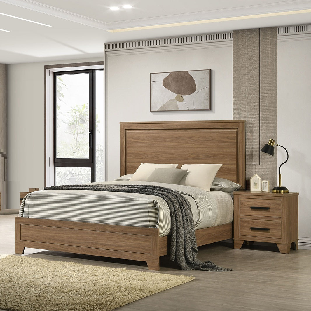 Walnut / Chestnut 3pc Set Est King Size Bed 2x Nightstands Panel HB Bedroom Furniture Wooden Transitional