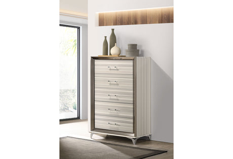 Zambrano White Chest | Global