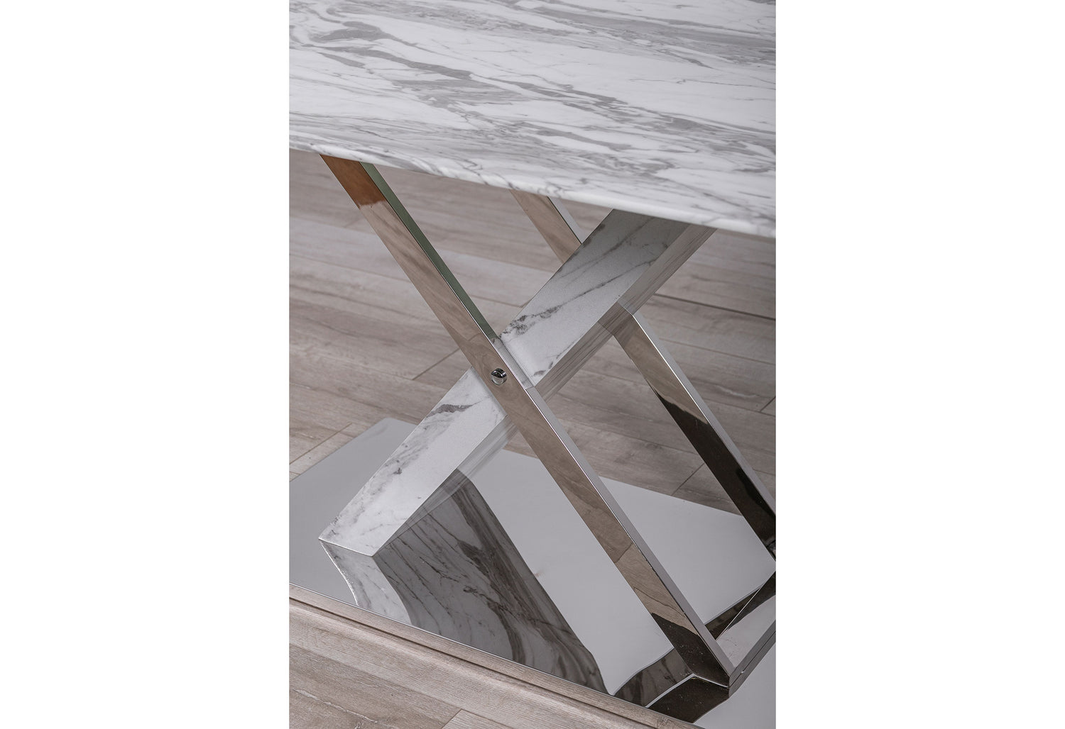 D1274 Dining Table | Global
