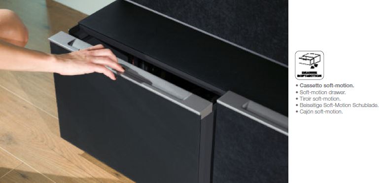 VR4 Verona TV Entertainment System Made In Italy - View Image 1