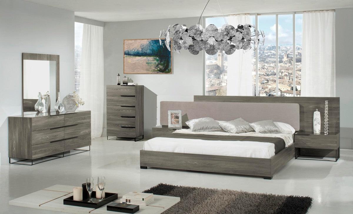 Vig Furniture - Nova Domus Enzo Italian Modern Grey Oak Chest - Vgacenzo-Chest