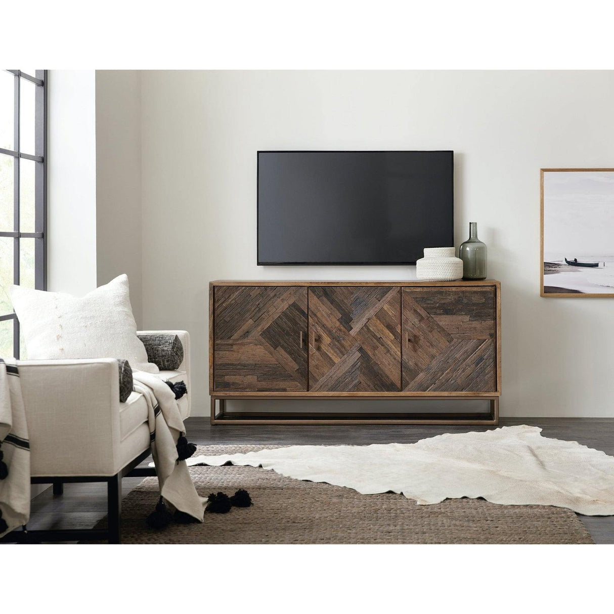 5905 - 55 Entertainment Console | Hooker | Home Elegance USA