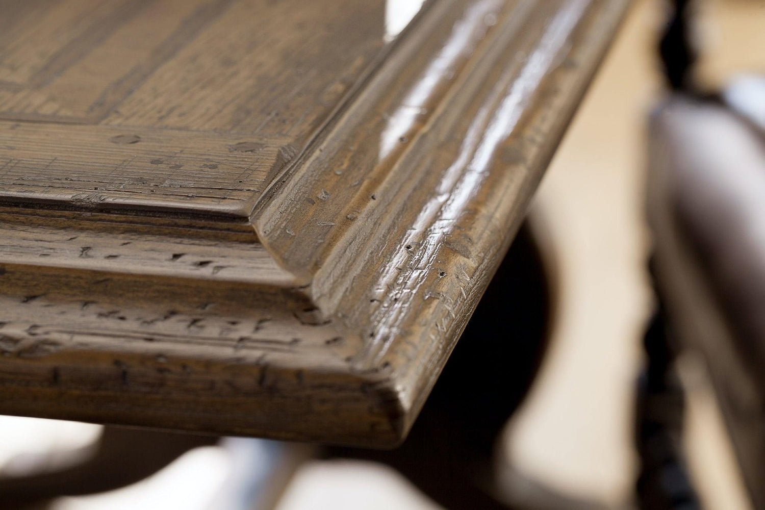 Hooker Furniture Bandera 86In Table W/2-18In Leaves