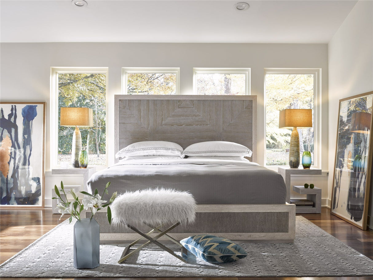 Modern Brinkely Bed - King | Universal