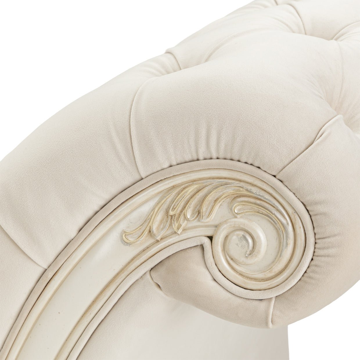 Michael Amini Chamberi Chaise - Home Elegance USA