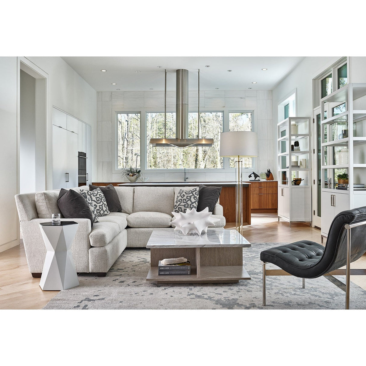 Modern Etagere Two Doors | Universal