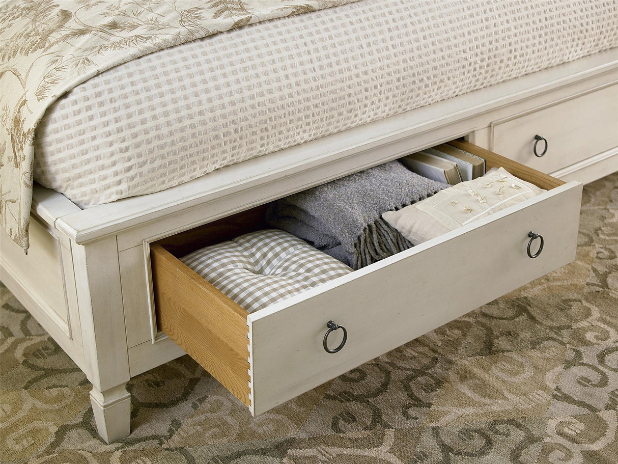 Summer Hill Storage Bed | Universal