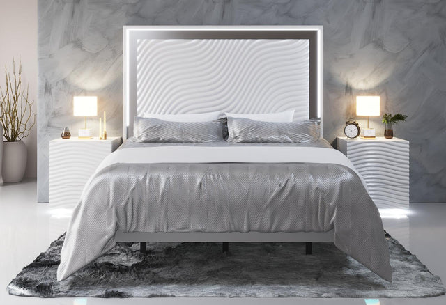 Esf Furniture - Franco Spain Wave 3 Piece Queen Bedroom Set In White - Waveqsbedehite-3Set