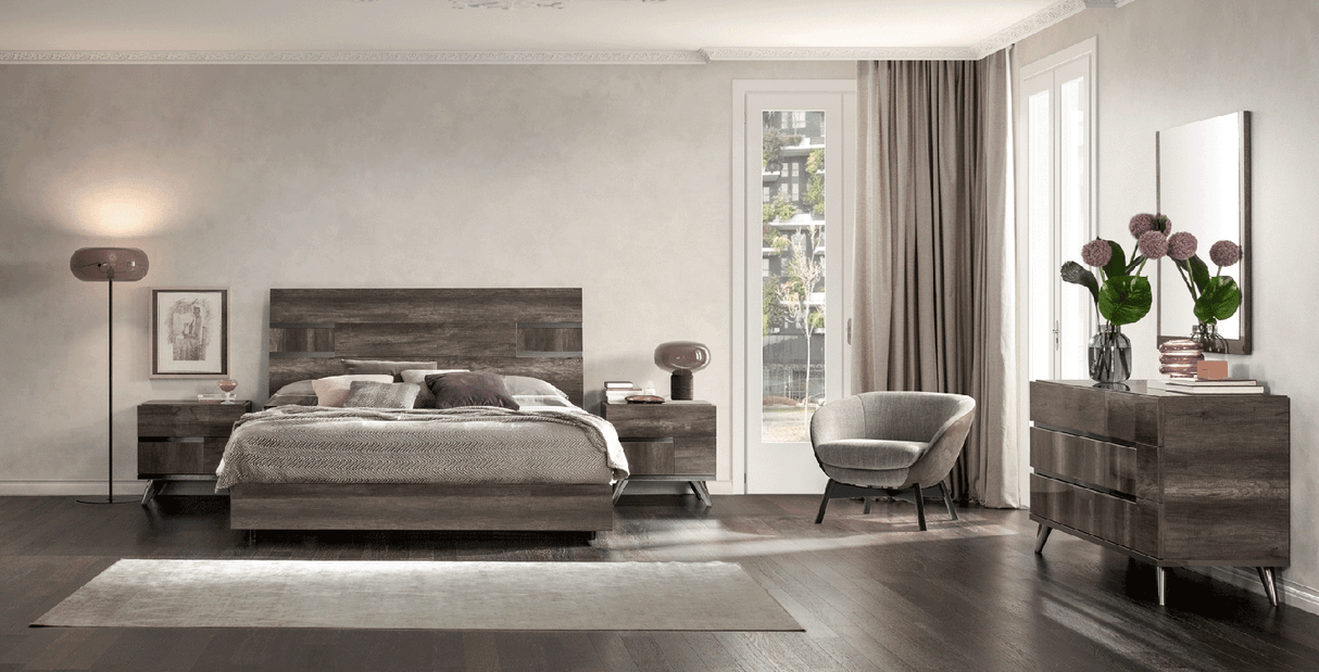 Esf Furniture - Medea 5 Piece Eastern King Bedroom Set In Vintage Oak - Medeaks-5Set