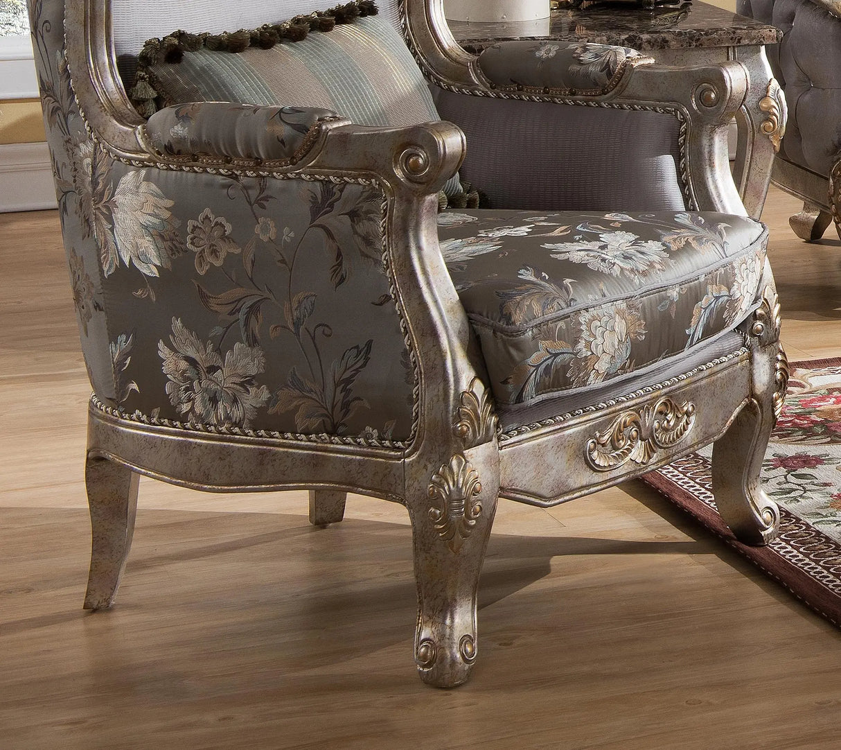 Oprah Traditional Style Chair in Metallic finish Wood - Home Elegance USA
